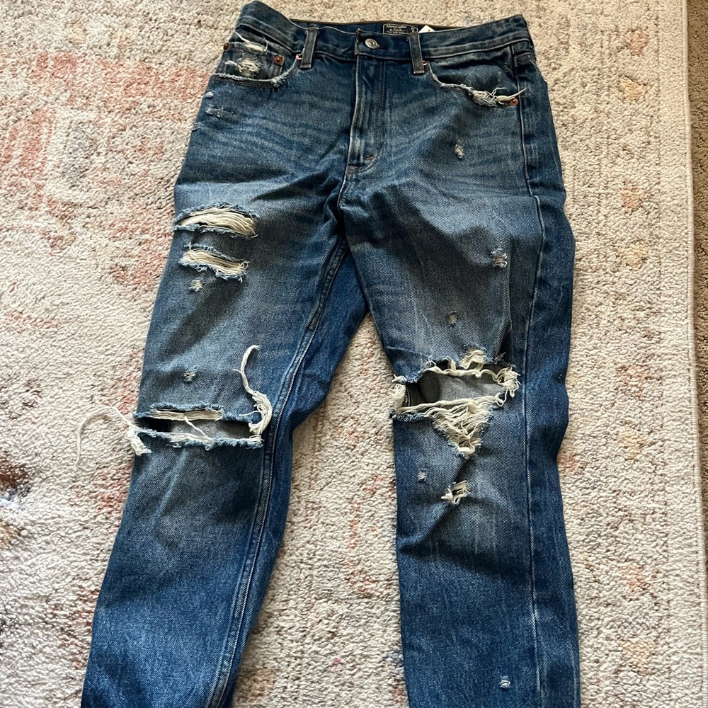 Abercrombie and Fitch Mom Jean